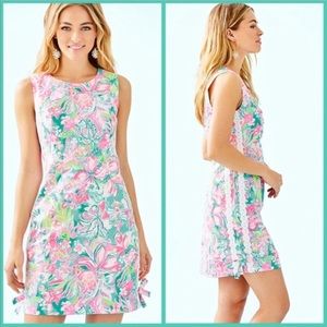 Lilly Pulitzer NWT Mila Shift Dress in Hot On The Scene Print Size 12
